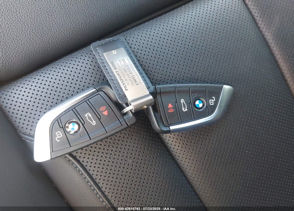 2022 BMW X3 VIN: 5UX53DP0XN9J23011