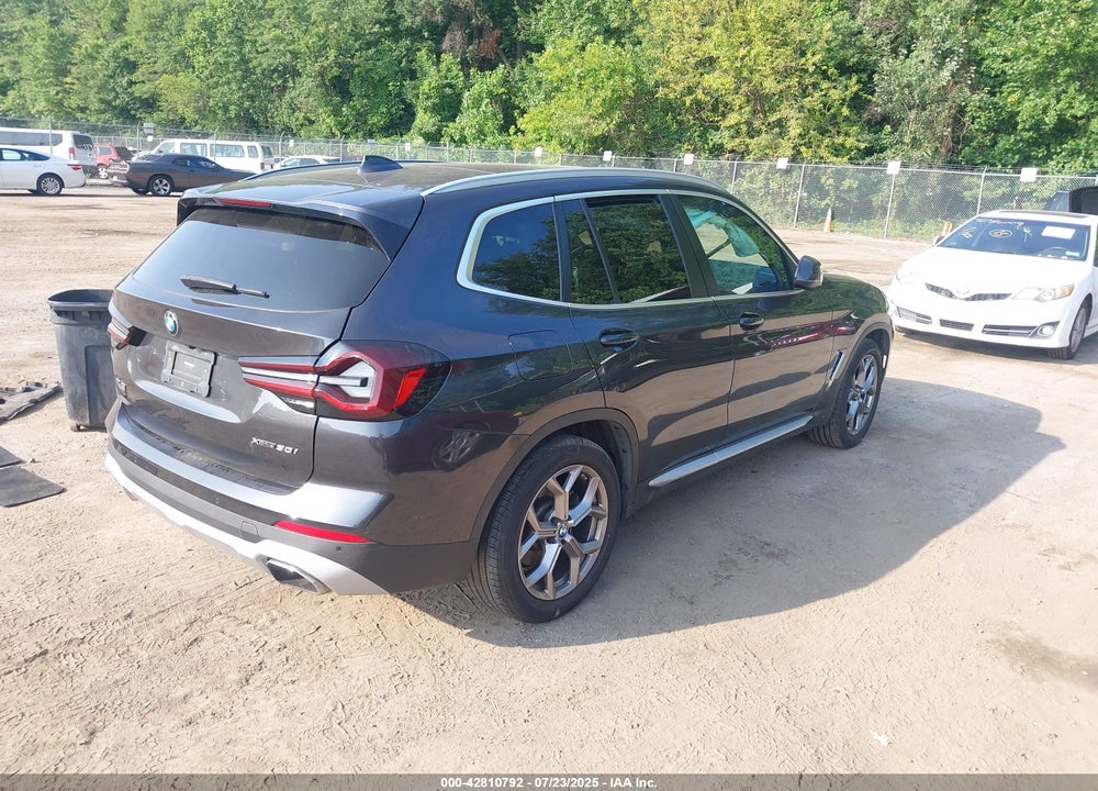 2022 BMW X3 VIN: 5UX53DP0XN9J23011