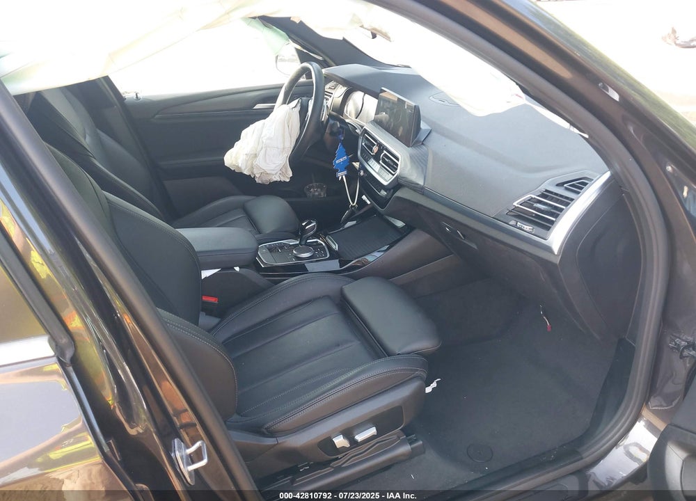 2022 BMW X3 VIN: 5UX53DP0XN9J23011