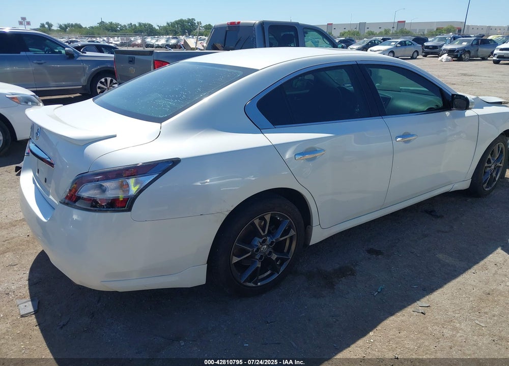 2014 NISSAN MAXIMA VIN: 1N4AA5AP1EC466817