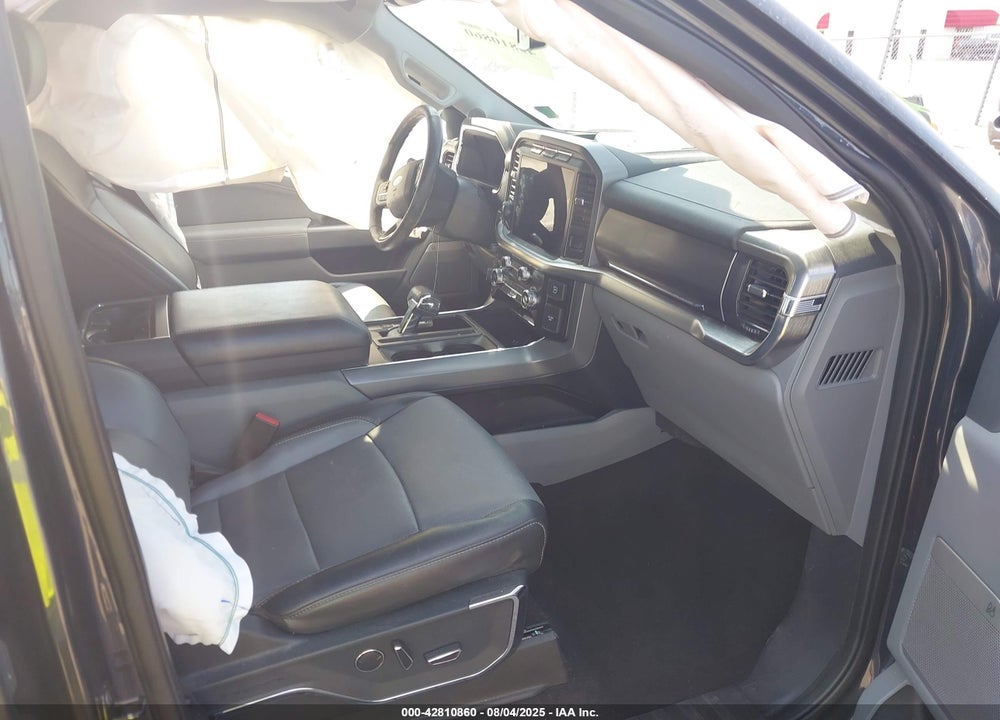 2021 FORD F-150 LARIAT VIN: 1FTFW1ED4MFA89567