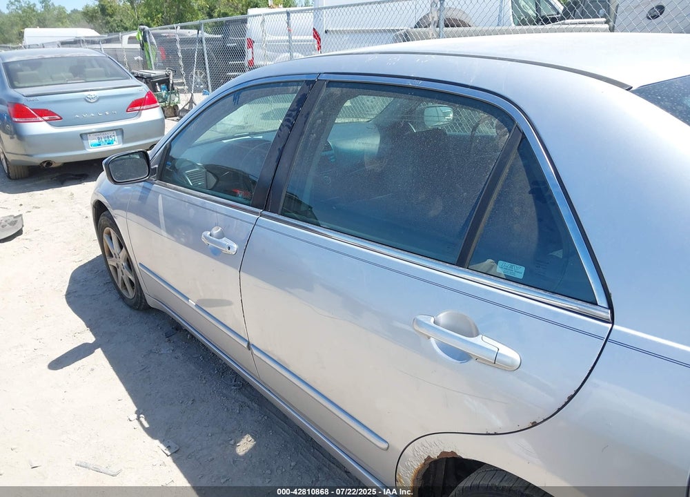 2004 HONDA ACCORD 3.0 EX VIN: 1HGCM66514A097377