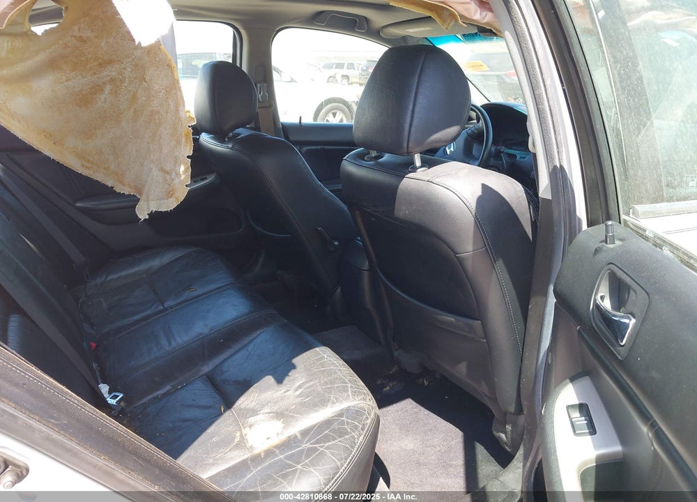 2004 HONDA ACCORD 3.0 EX VIN: 1HGCM66514A097377