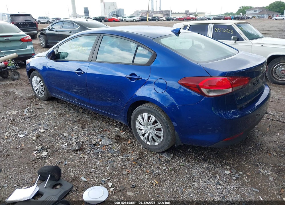 2018 KIA FORTE LX VIN: 3KPFK4A70JE274251