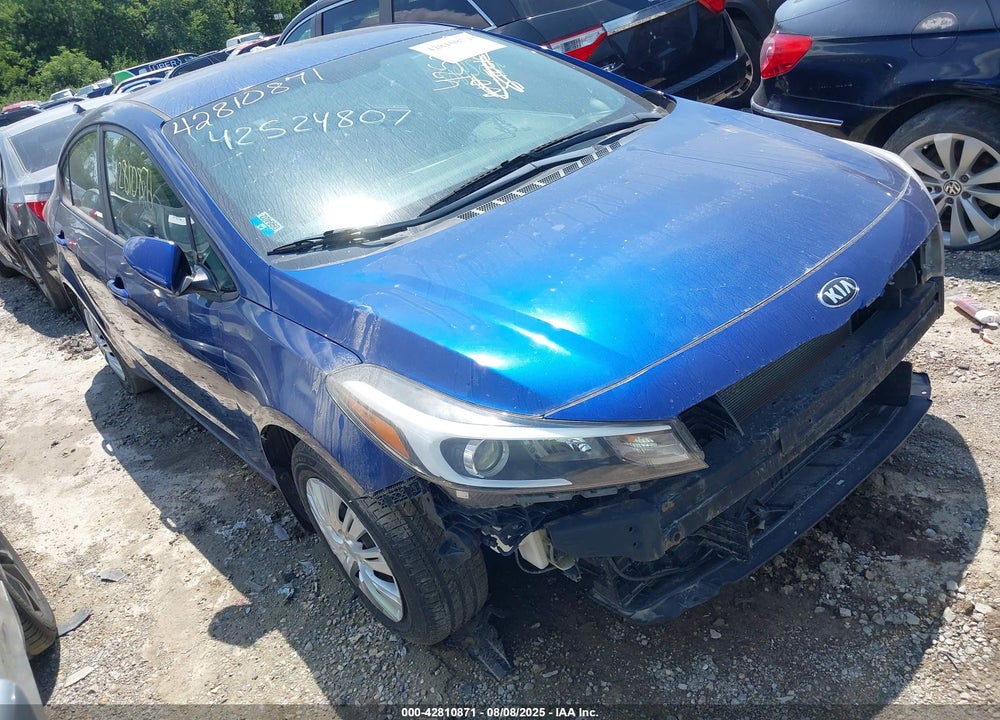 2018 KIA FORTE LX VIN: 3KPFK4A70JE274251