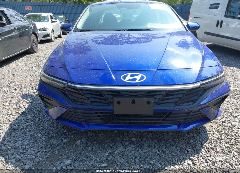 2024 HYUNDAI ELANTRA VIN: KMHLM4DG8RU849584