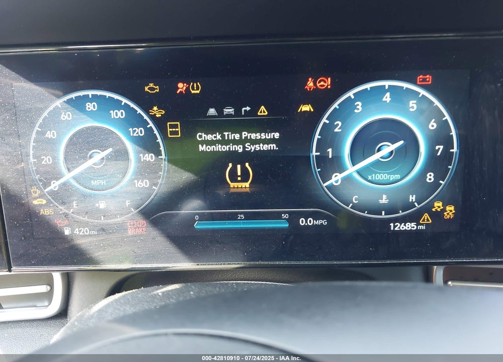 2024 HYUNDAI ELANTRA VIN: KMHLM4DG8RU849584