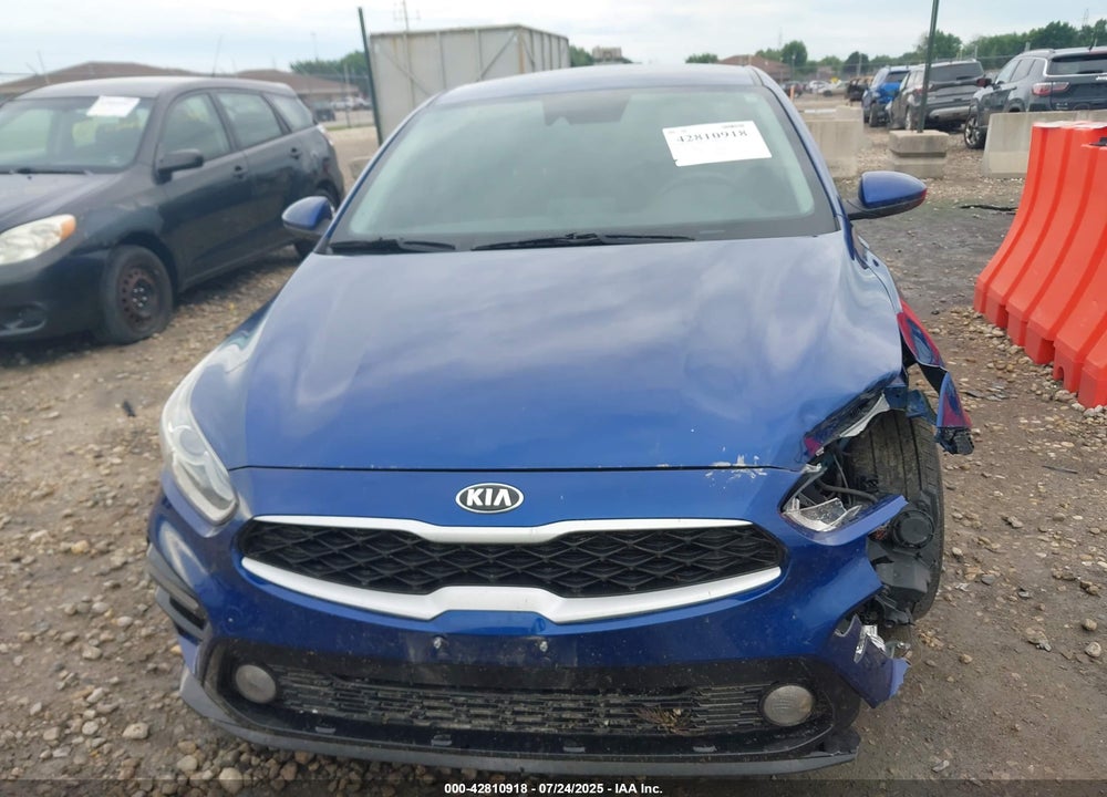 2019 KIA FORTE LXS VIN: 3KPF24AD4KE073878