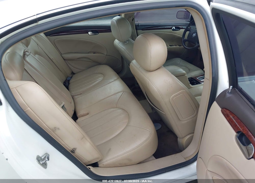 2007 BUICK LUCERNE VIN: 1G4HD572X7U229456