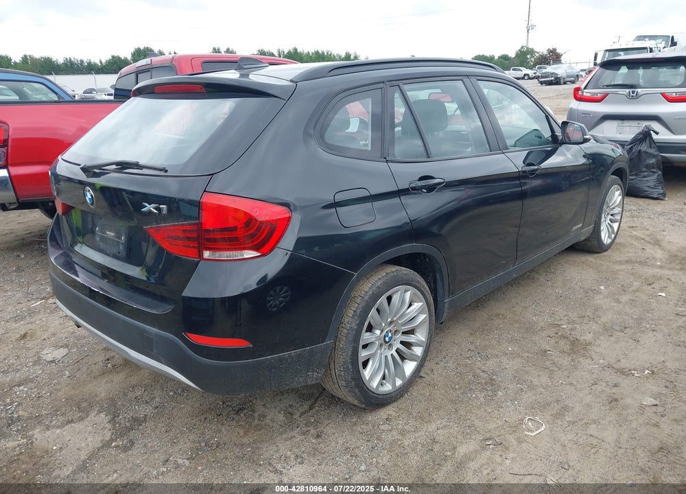 2015 BMW X1 VIN: WBAVL1C52FVY29719