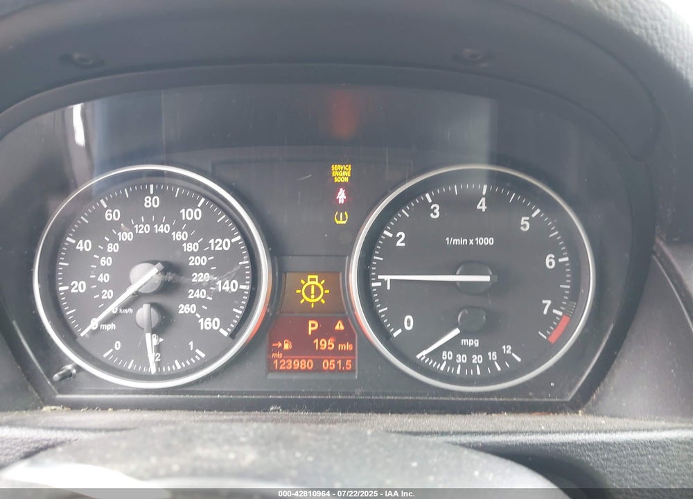2015 BMW X1 VIN: WBAVL1C52FVY29719