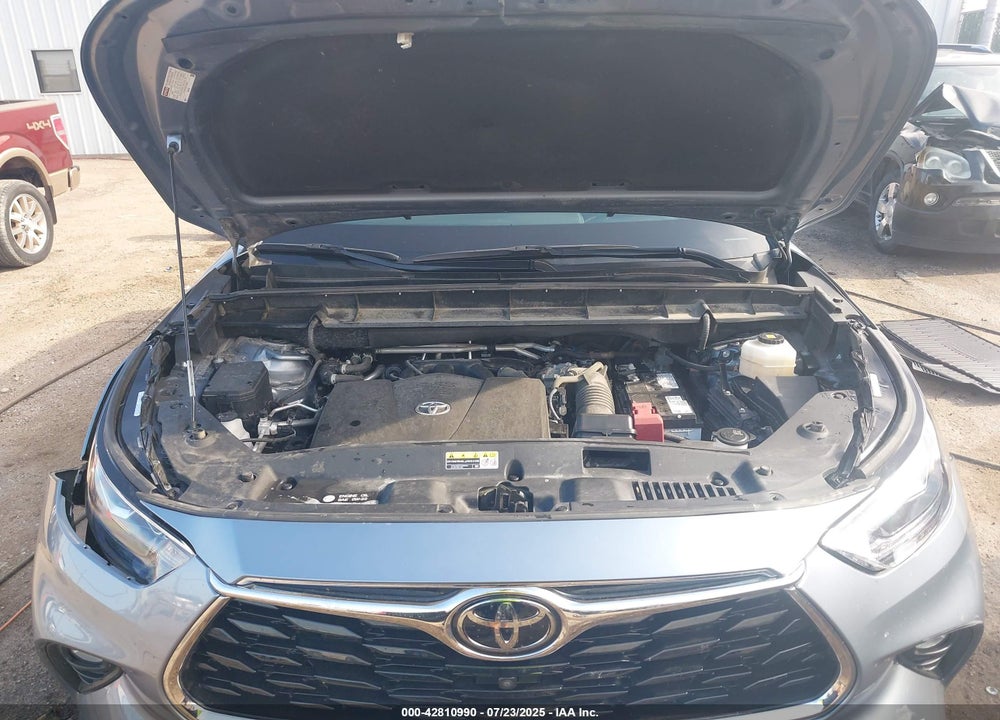2022 TOYOTA HIGHLANDER VIN: 5TDDZRBH3NS247774