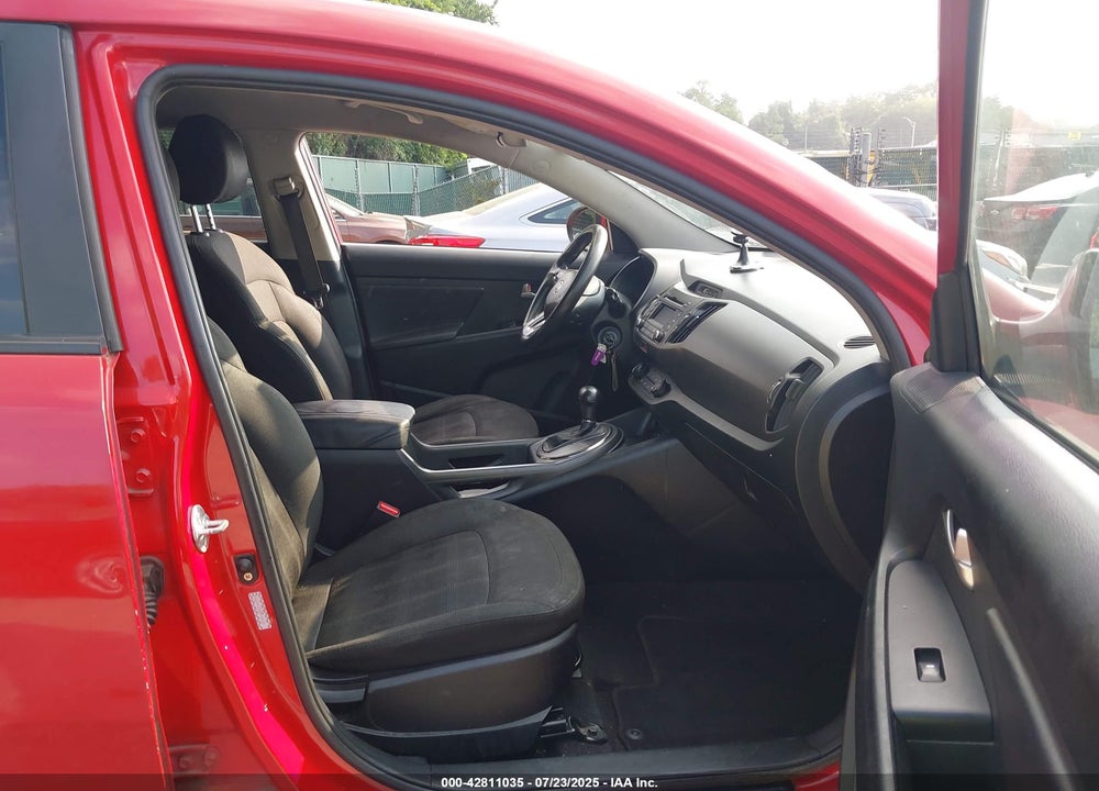 2011 KIA SPORTAGE VIN: KNDPB3A24B7089527