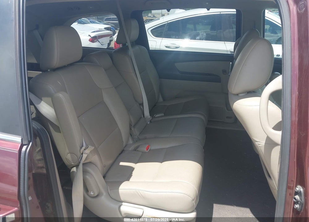 2016 HONDA ODYSSEY EX-L VIN: 5FNRL5H6XGB149712