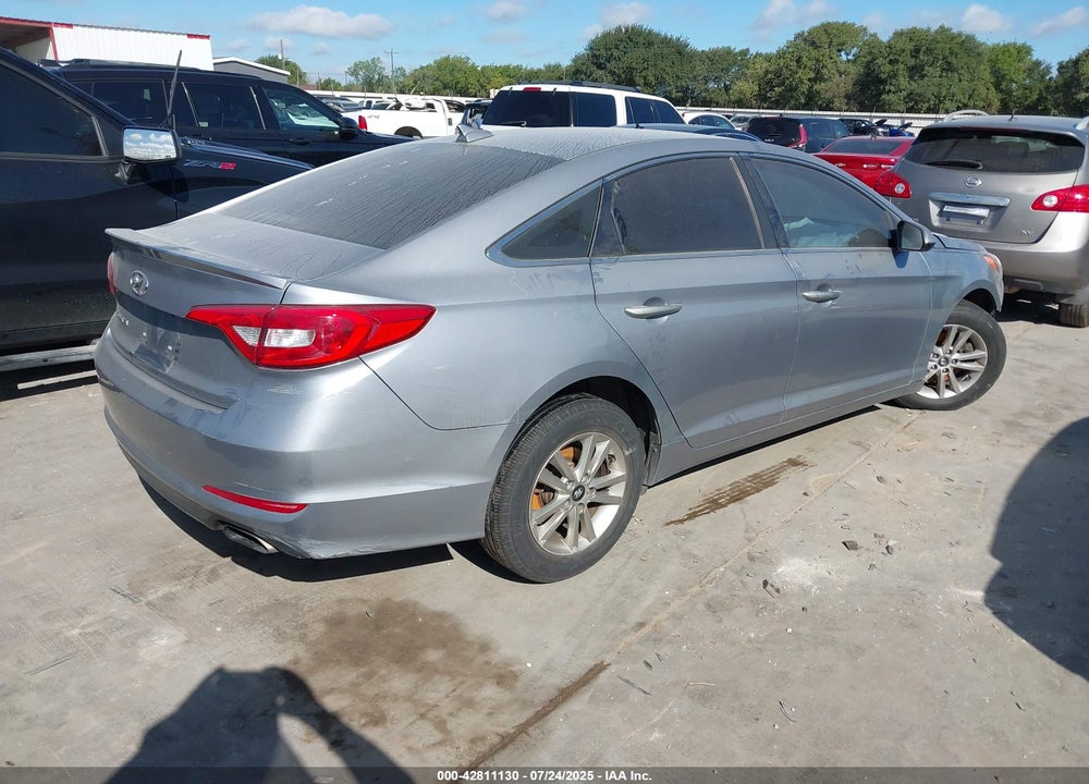 2017 HYUNDAI SONATA SE VIN: 5NPE24AF7HH504988