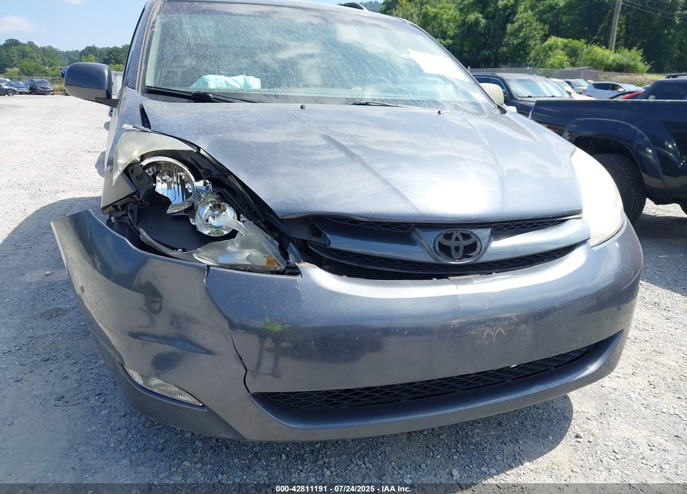 2007 TOYOTA SIENNA XLE VIN: 5TDZK22C87S083639