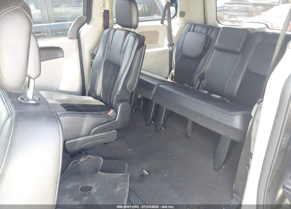 2017 DODGE GRAND CARAVAN SXT VIN: 2C4RDGCG3HR664078