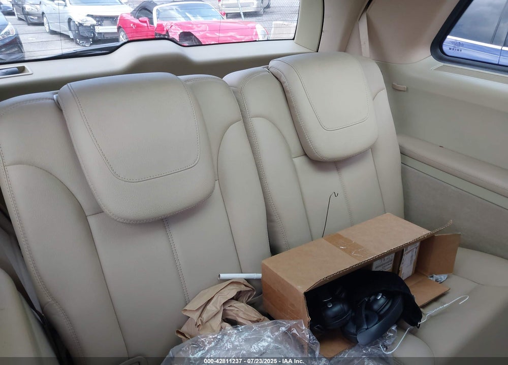2011 MERCEDES-BENZ GL-CLASS VIN: 4JGBF7BE1BA635469