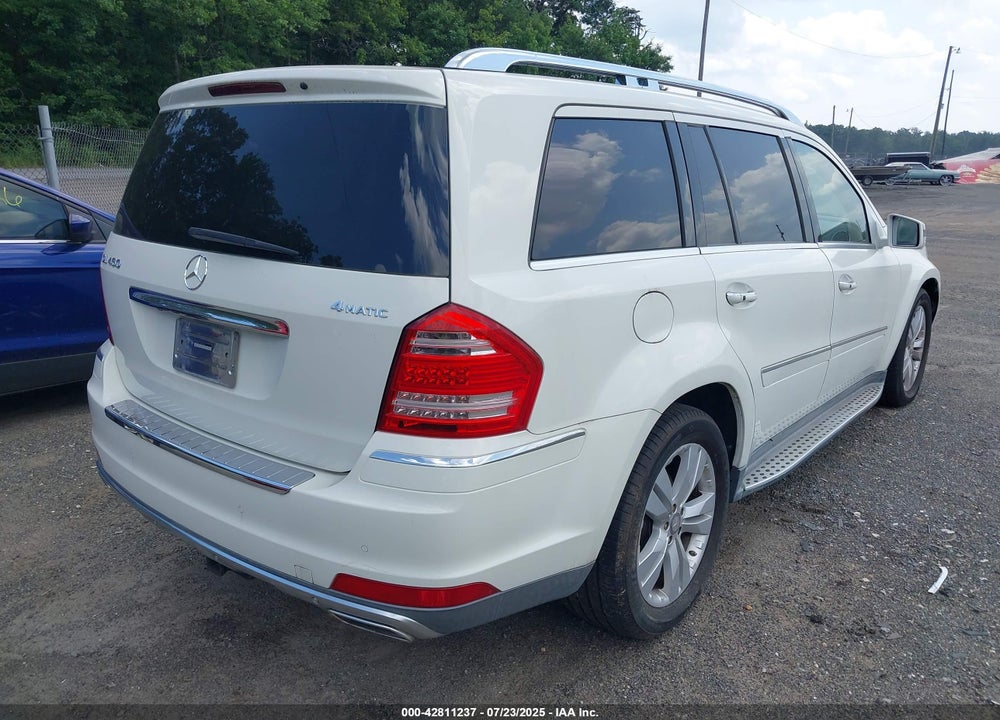 2011 MERCEDES-BENZ GL-CLASS VIN: 4JGBF7BE1BA635469