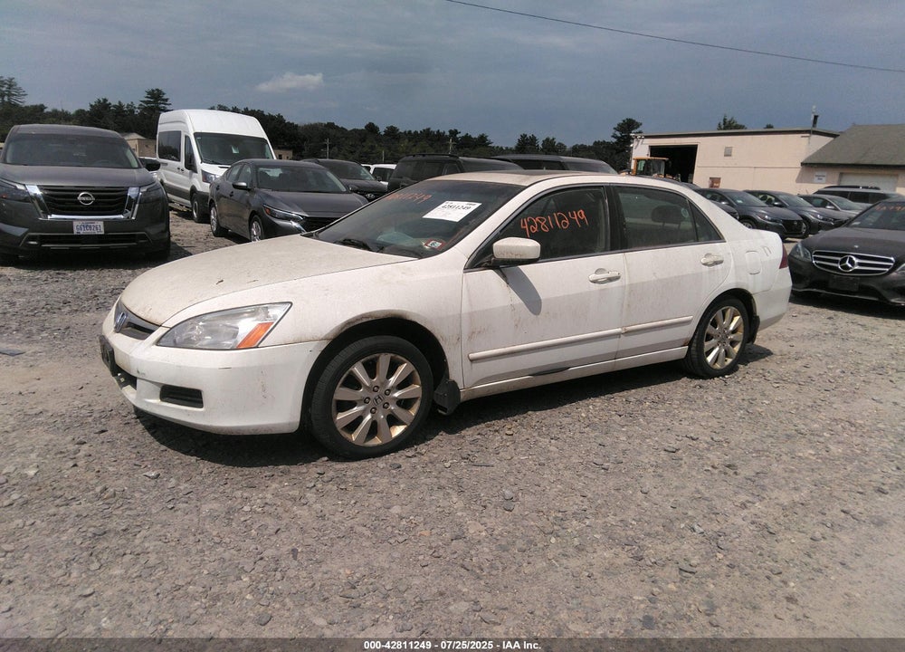 2007 HONDA ACCORD VIN: 1HGCM66557A027823