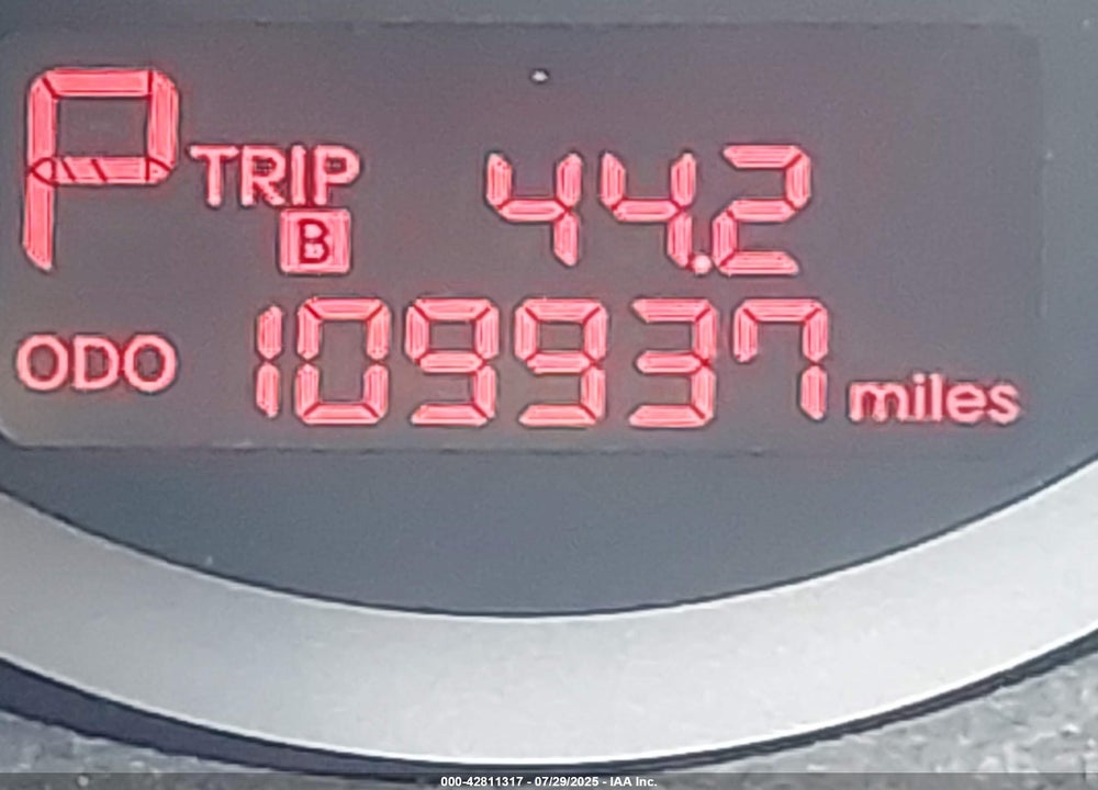 2009 KIA OPTIMA VIN: KNAGE228X95301418
