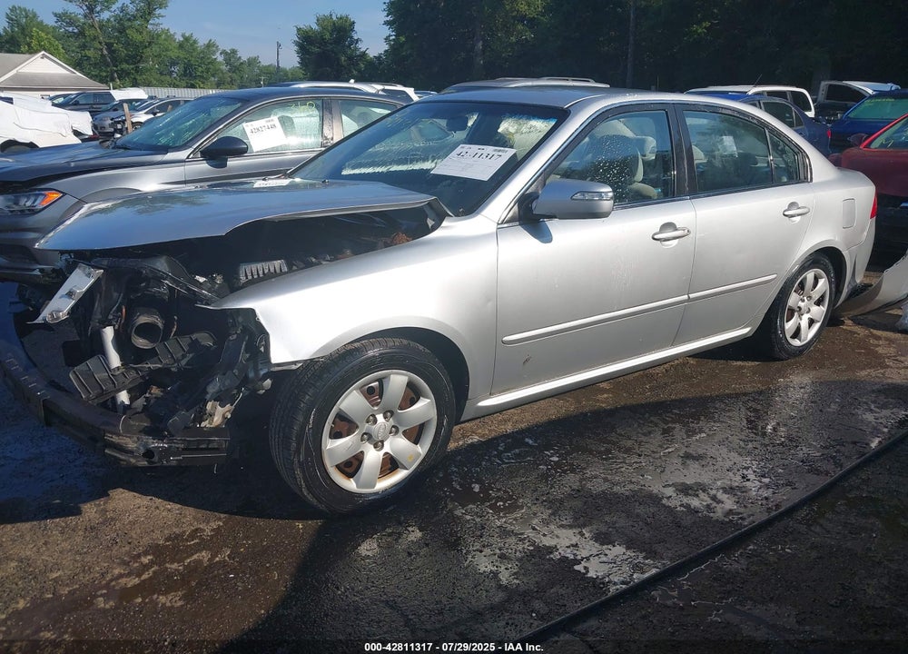 2009 KIA OPTIMA VIN: KNAGE228X95301418