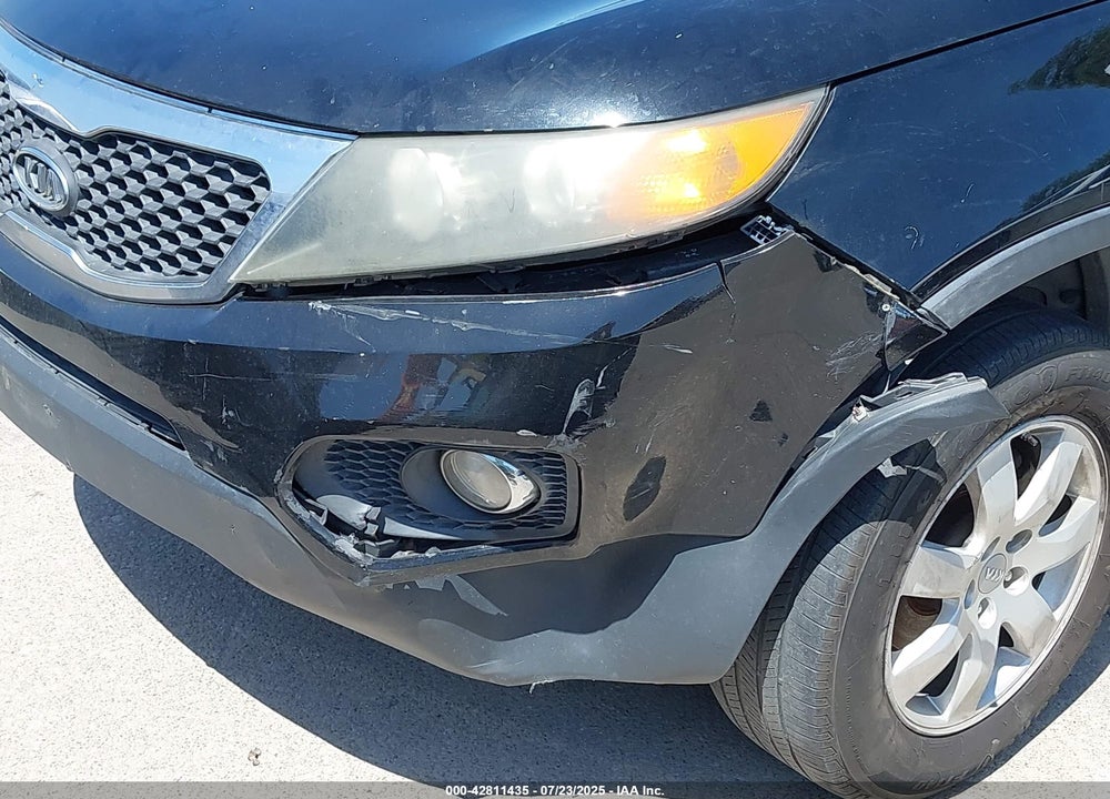 2013 KIA SORENTO VIN: 5XYKT3A64DG363163