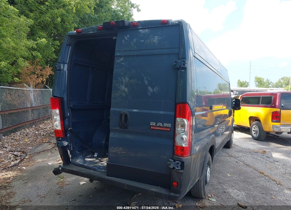 2022 RAM PROMASTER 3500 CARGO VAN HIGH ROOF 159 WB EXT VIN: 3C6MRVJGXNE136223