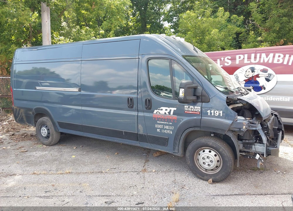 2022 RAM PROMASTER 3500 CARGO VAN HIGH ROOF 159 WB EXT VIN: 3C6MRVJGXNE136223