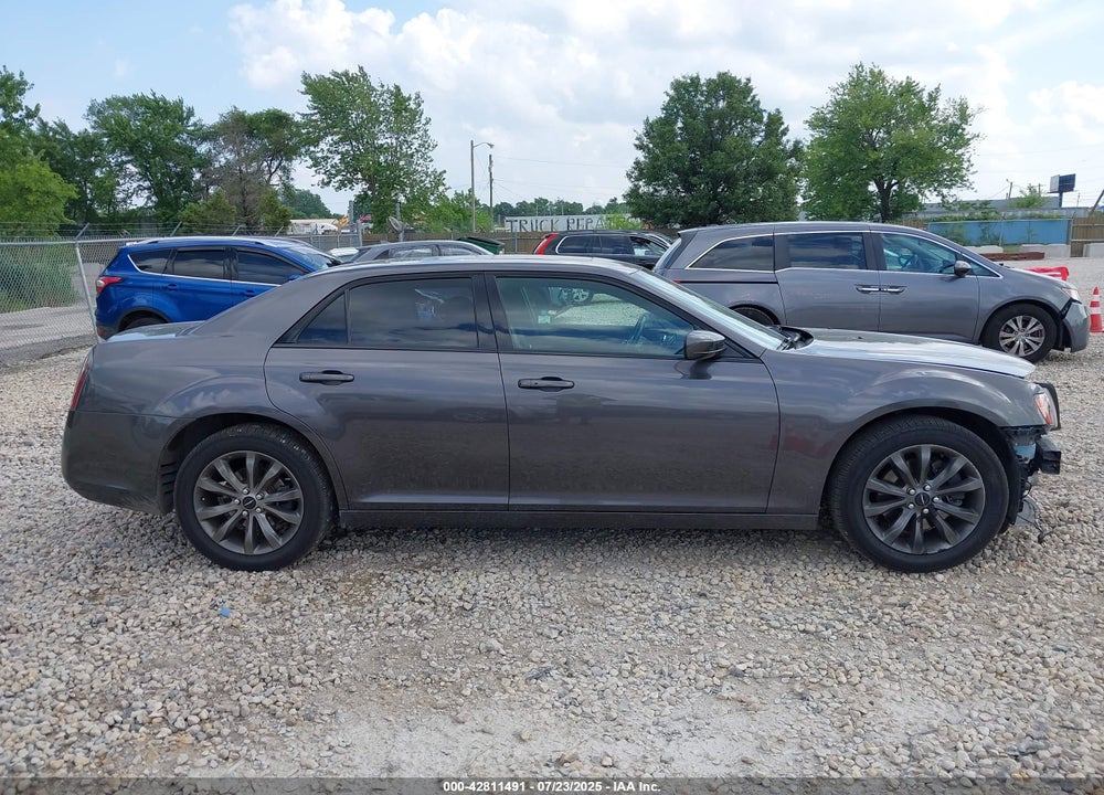 2014 CHRYSLER 300 VIN: 2C3CCAGG2EH374534