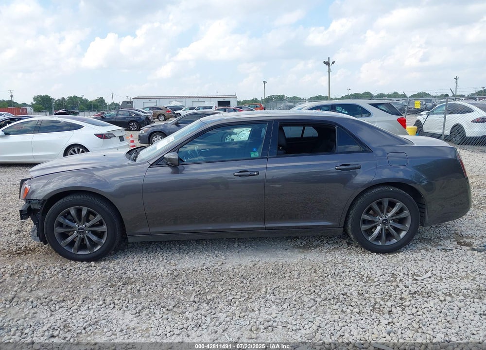 2014 CHRYSLER 300 VIN: 2C3CCAGG2EH374534