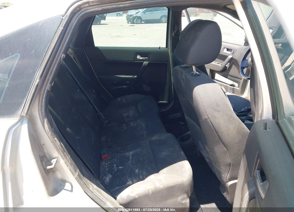2011 FORD FOCUS VIN: 1FAHP3GN2BW204127