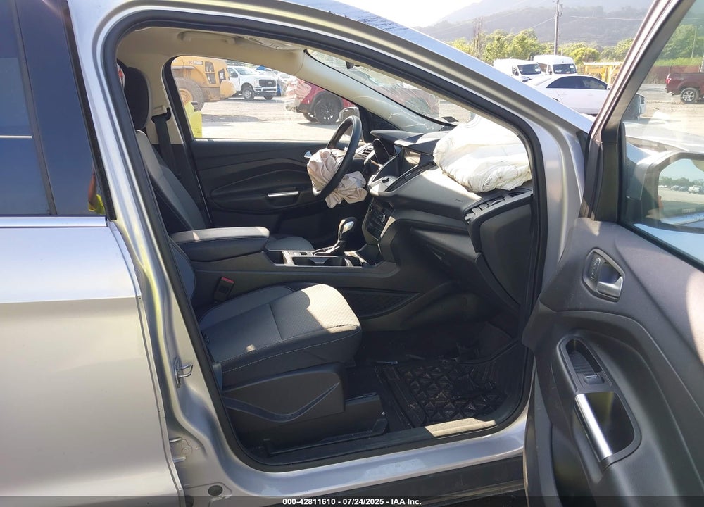 2019 FORD ESCAPE VIN: 1FMCU9GD1KUB07161