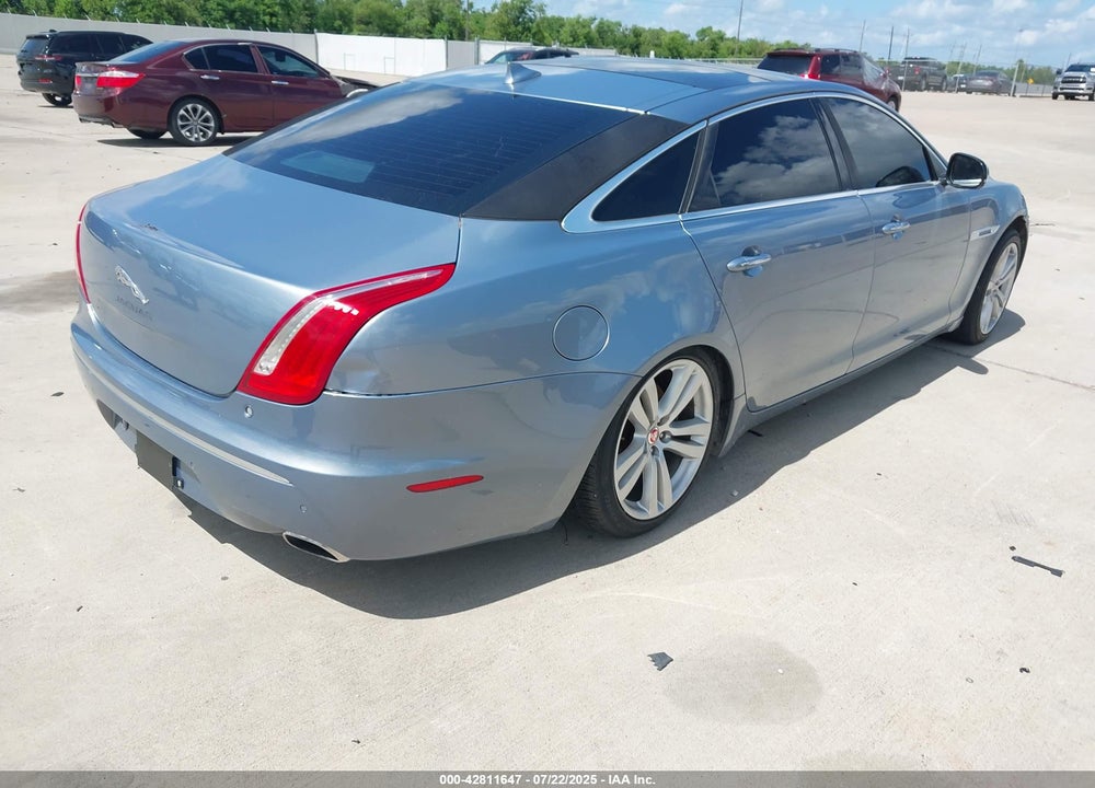 2014 JAGUAR XJ VIN: SAJWA2GZ6E8V65659