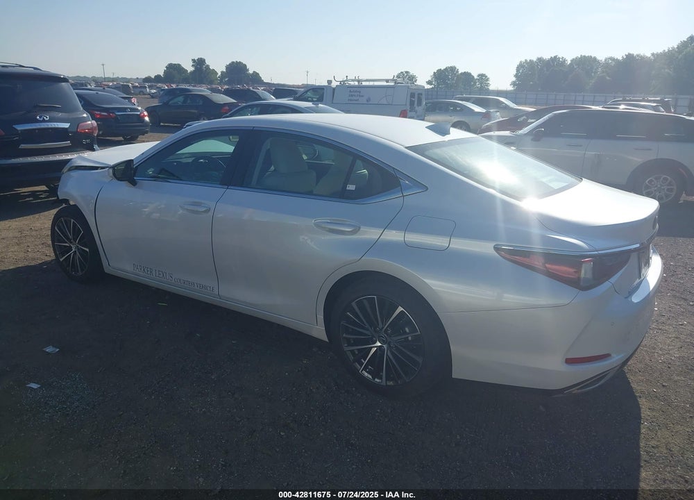 2025 LEXUS ES 350 VIN: 58ADZ1B17SU197655