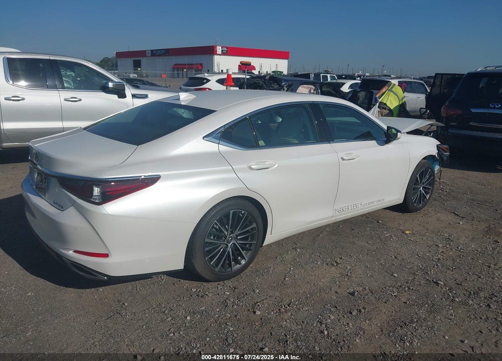 2025 LEXUS ES 350 VIN: 58ADZ1B17SU197655