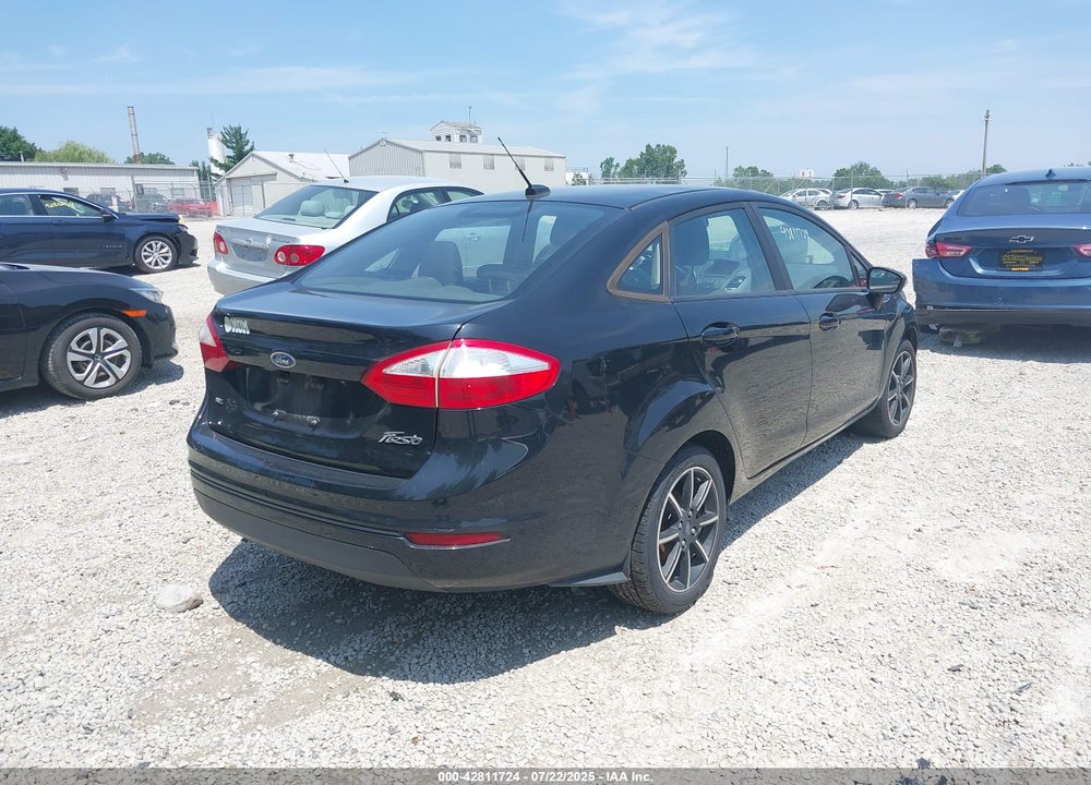 2017 FORD FIESTA VIN: 3FADP4BJ7HM117079