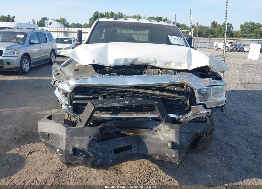 2022 RAM 3500 CHASSIS TRADESMAN/SLT/LAIE/LIMITED VIN: 3C7WRTCL0NG162790