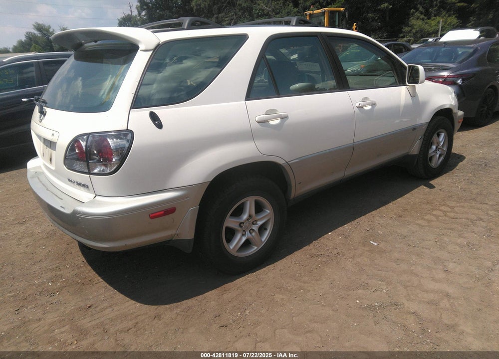 2001 LEXUS RX 300 VIN: JTJHF10U810184497