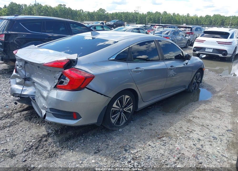 2018 HONDA CIVIC EX-L VIN: JHMFC1F78JX002873