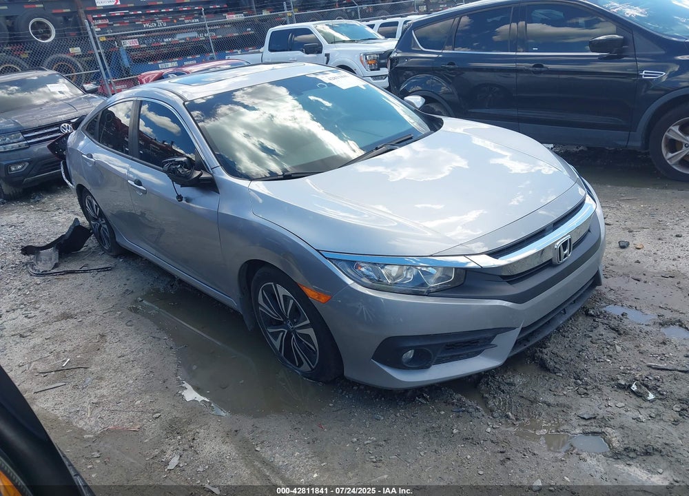 2018 HONDA CIVIC EX-L VIN: JHMFC1F78JX002873