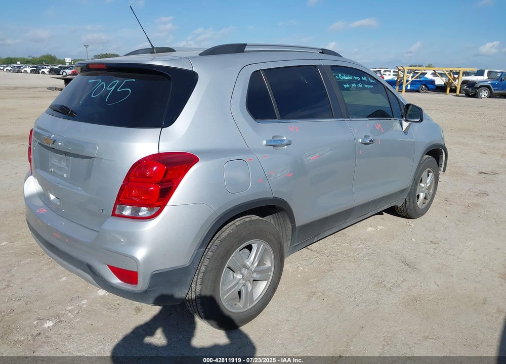 2020 CHEVROLET TRAX VIN: 3GNCJLSB8LL231110