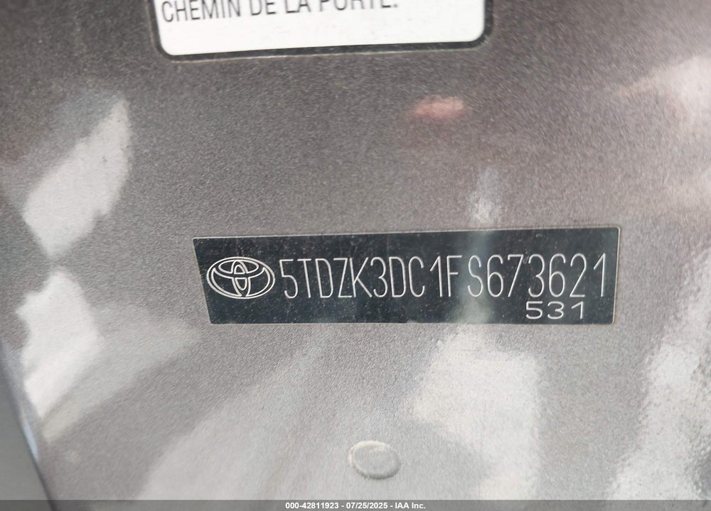 2015 TOYOTA SIENNA L 7 PASSENGER VIN: 5TDZK3DC1FS673621