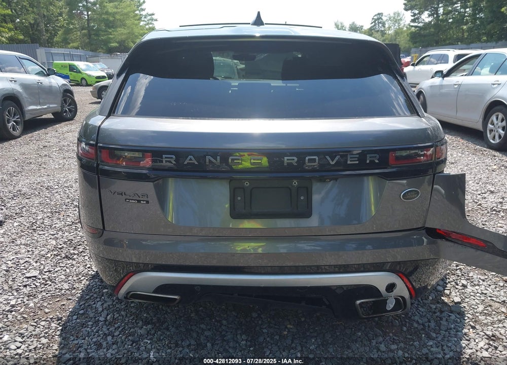 2018 LAND ROVER RANGE ROVER VELAR VIN: SALYL2RV4JA752471