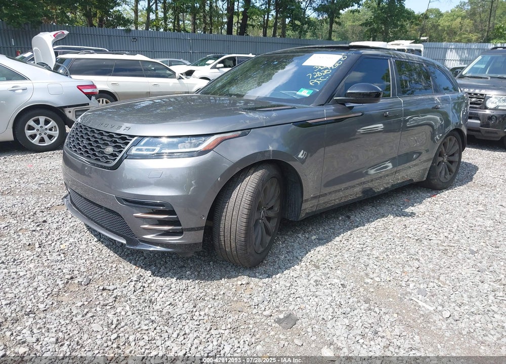 2018 LAND ROVER RANGE ROVER VELAR VIN: SALYL2RV4JA752471