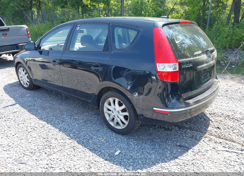 2009 HYUNDAI ELANTRA TOURING VIN: KMHDC86E09U045550