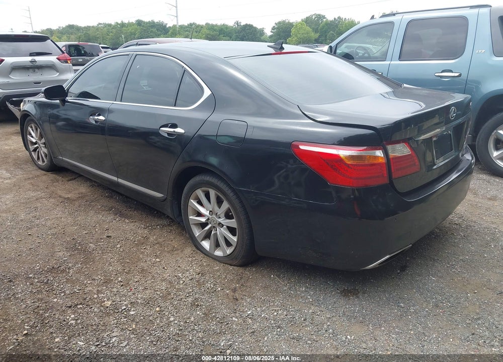 2011 LEXUS LS 460 VIN: JTHCL5EF1B5009552