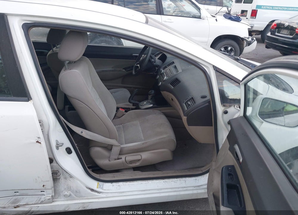 2010 HONDA CIVIC VIN: 19XFA4F52AE000060