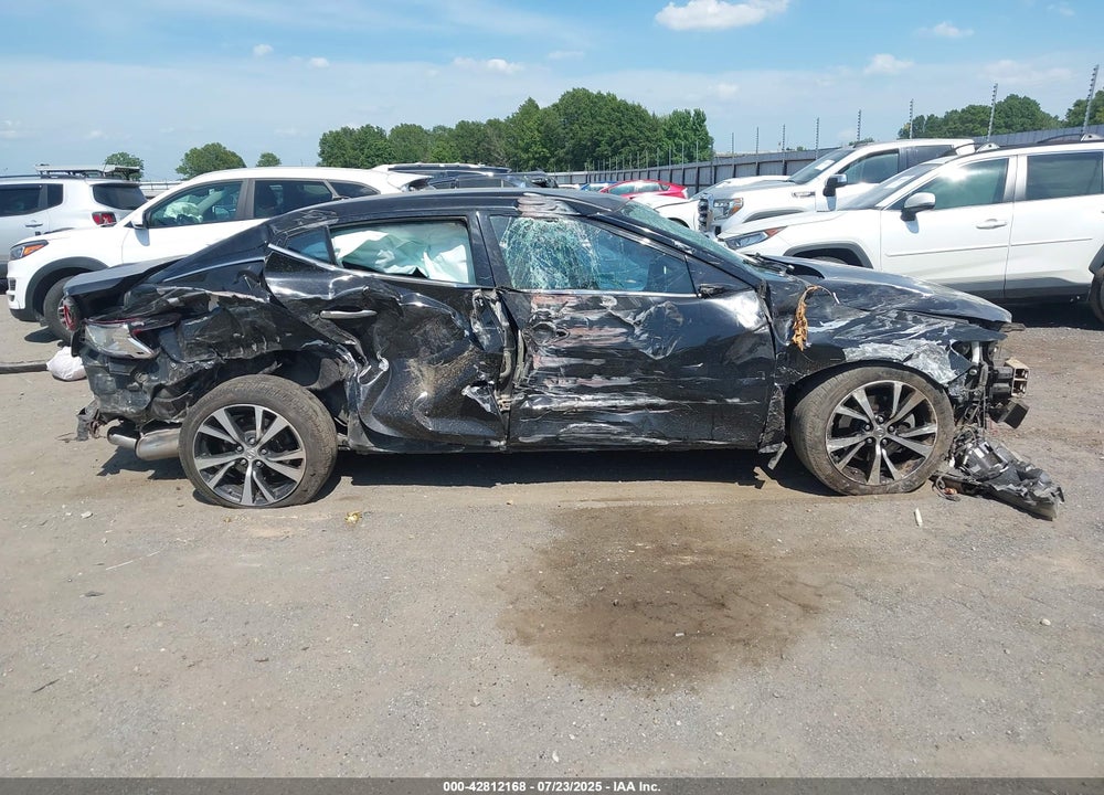 2018 NISSAN MAXIMA VIN: 1N4AA6AP2JC392310