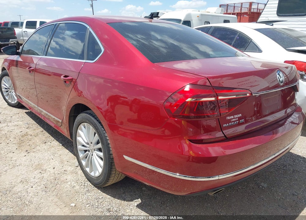 2017 VOLKSWAGEN PASSAT VIN: 1VWBT7A38HC021817